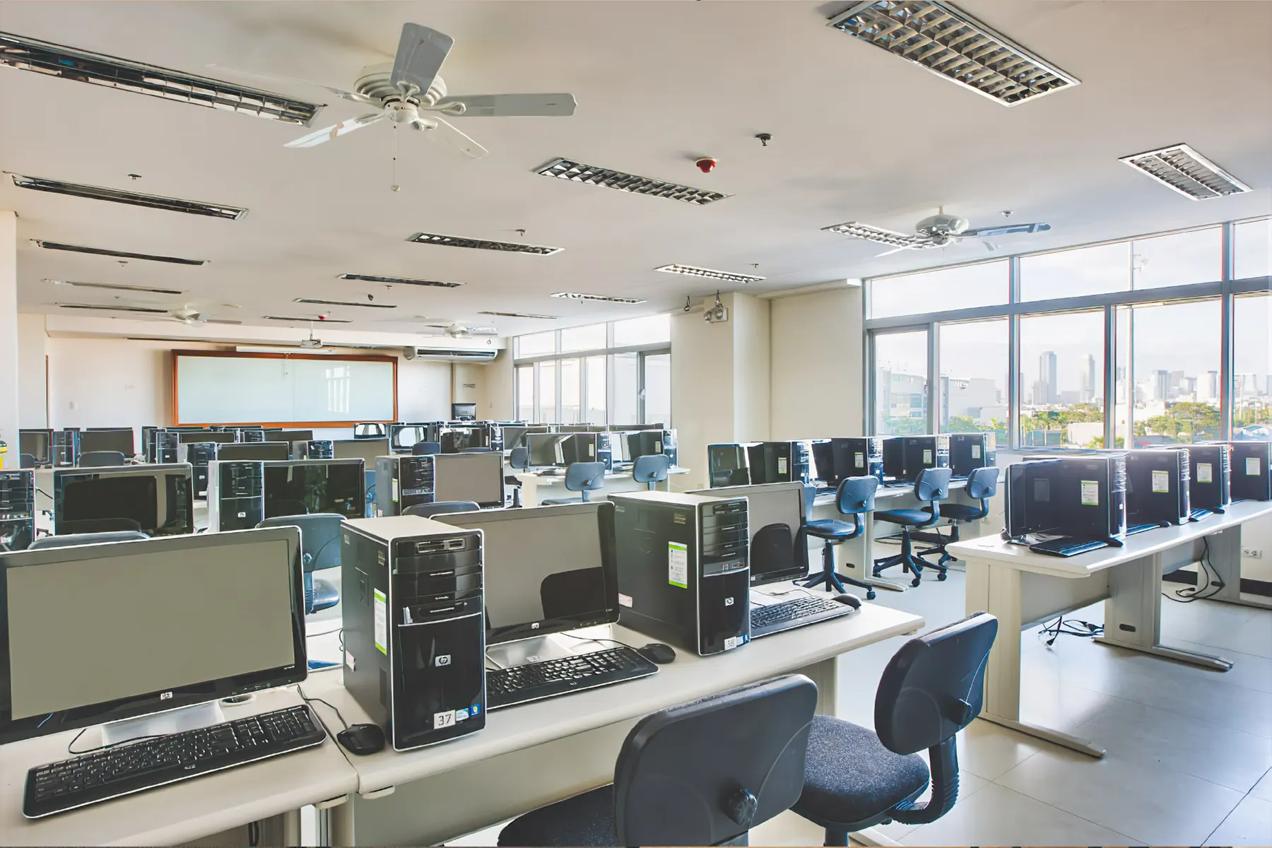 Treston HP Computer Lab